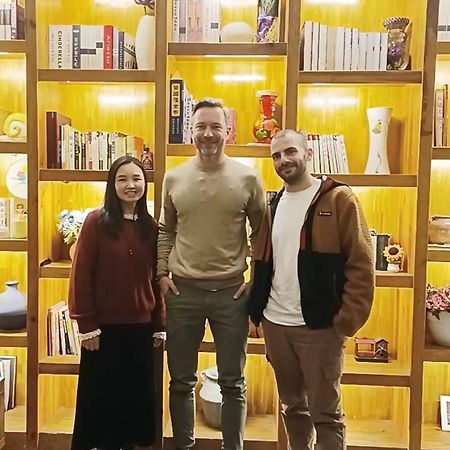 Chong Chong Guesthouse Zhangjiajie Eksteriør billede