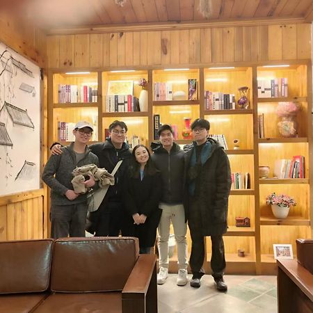 Chong Chong Guesthouse Zhangjiajie Eksteriør billede